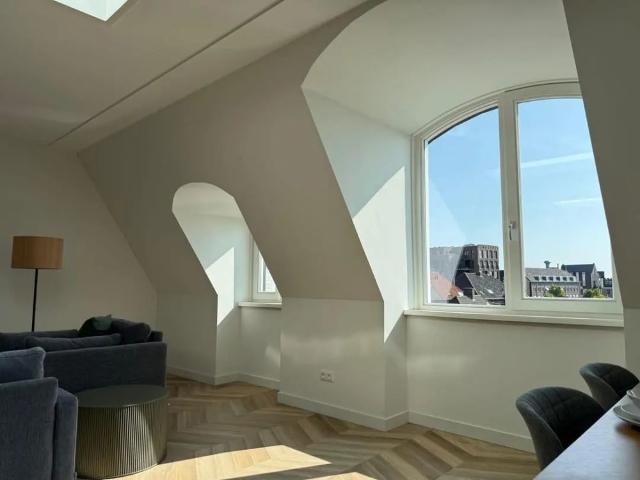Appartement meublé Markt, Veghel À louer