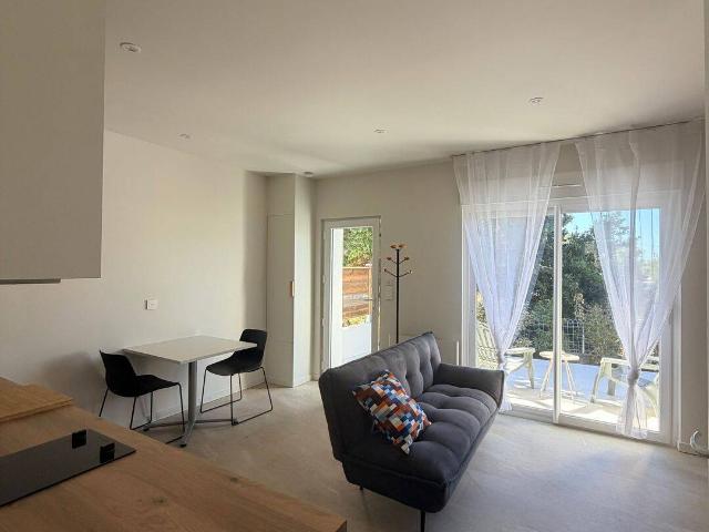 Appartement meublé neuf et lumineux