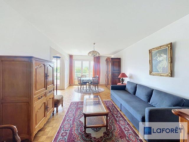 Appartement MEUBLE Saint Genis Pouilly 4 pièce s 92 m2