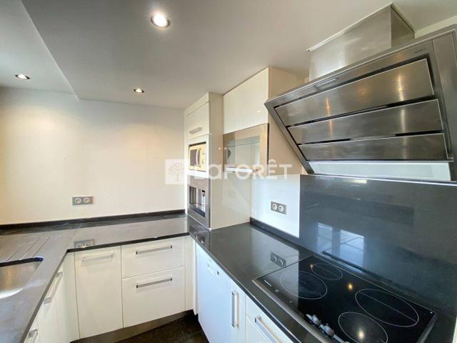 Appartement meublé Saint Maurice 3 pièce s 69.51 m2