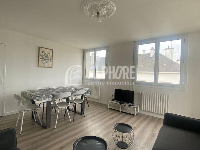 Appartement meublé Saint Nazaire 6 pièces Location