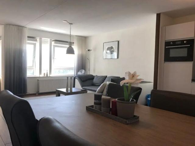 Appartement meublé Pompenburg, Rotterdam À louer