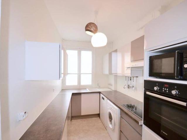 APPARTEMENT MEUBLE PARIS 3 pièce s 80 m2