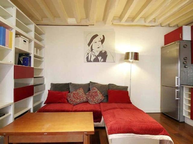 APPARTEMENT MEUBLÉ PARIS 2 PIÈCES CARREAU DU TEMPLE