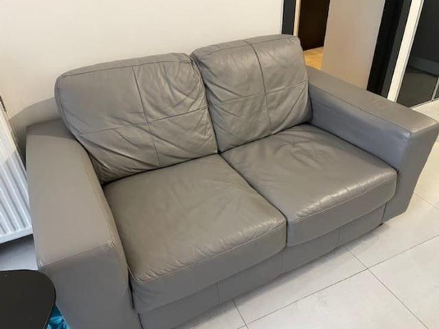 APPARTEMENT MEUBLE PLEIN CENTRE DE LIEGE