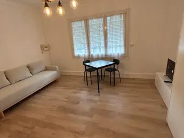 Appartement meublé rénové de 25 m² – Henriville – 630 tout compris