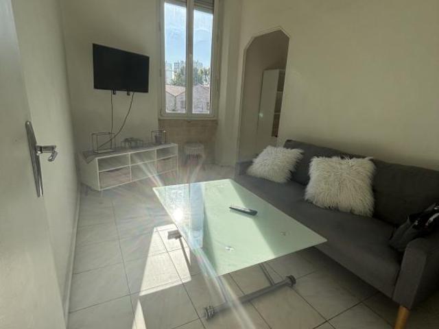 Appartement Meublé T2 38M2 SALENGRO 13015 MARSEILLE