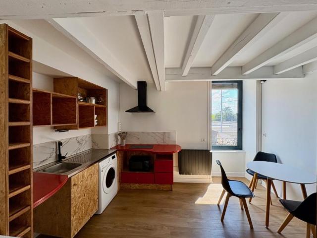 APPARTEMENT [MEUBLE] T2 A LOUER A ROANNE MULSANT