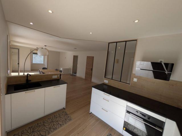 Appartement MEUBLE T4 Fillière 120 M2