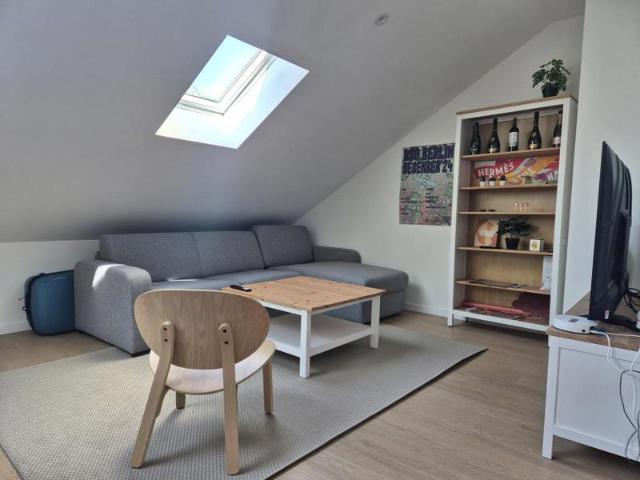 Appartement meublé T5 75 m2 Avenue de Laon
