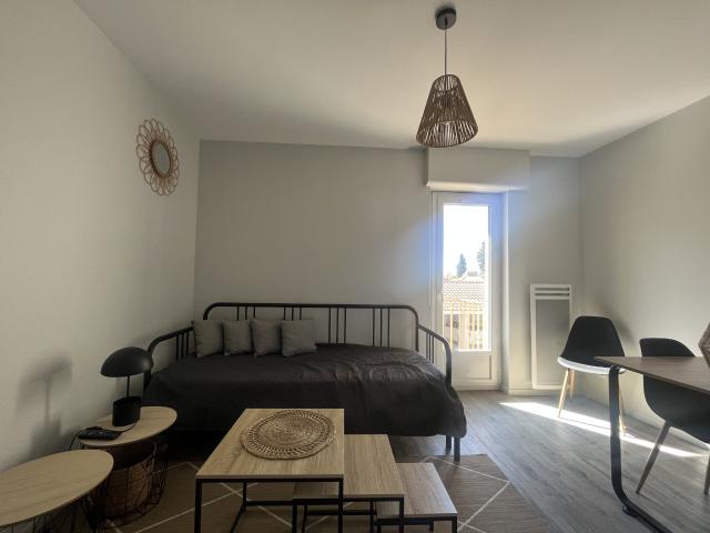 Appartement meublé type 1 bis de 26 m2 balcon et parking