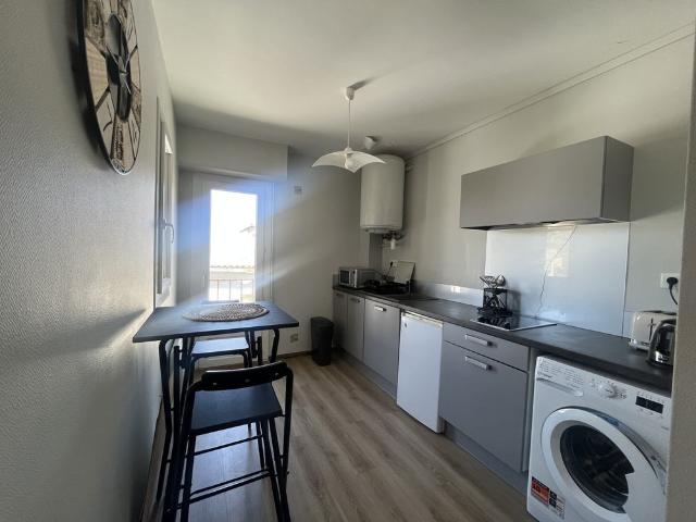 Appartement meublé type 1 bis de 26 m2 balcon et parking