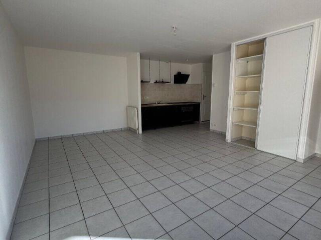APPARTEMENT MEXIMIEUX 3 pièce s 69.04 m2