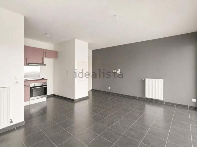 Appartement, Meyzieu