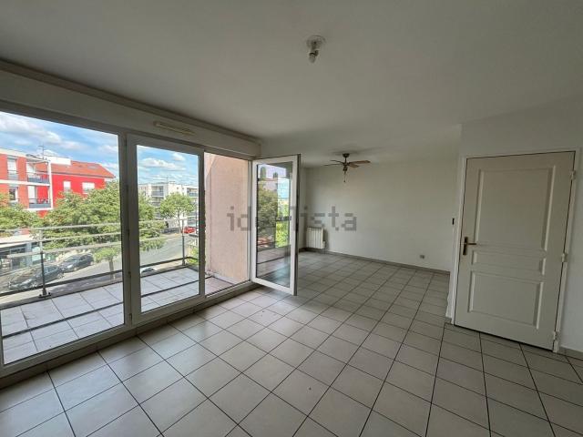 Appartement, Meyzieu