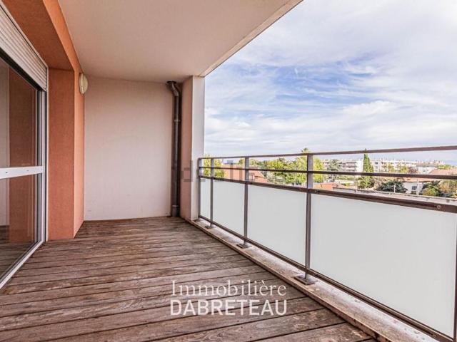 Appartement, Meyzieu