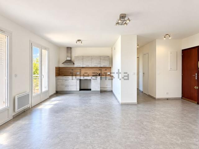 Appartement, Meyzieu