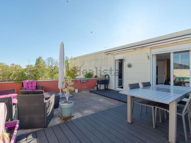 Appartement, Meyzieu