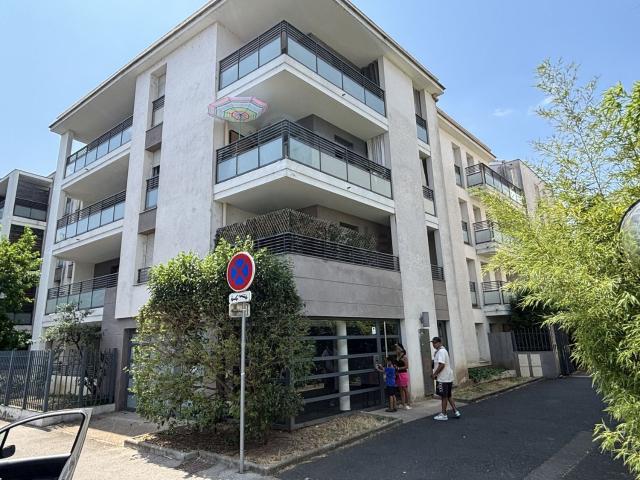 Appartement, Meyzieu