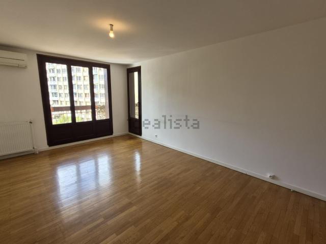 Appartement, Meylan