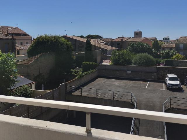 Appartement, Mèze