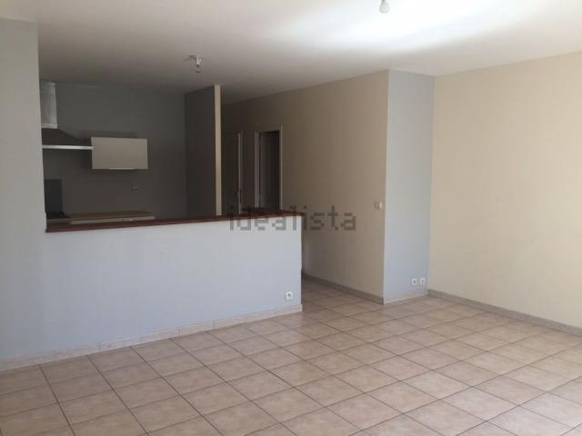 Appartement, Mèze