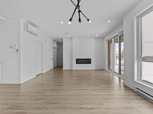 Appartement Mirabel � Louer