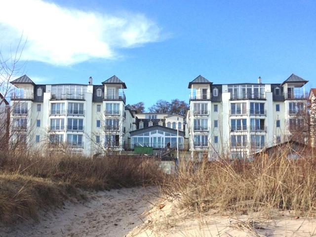 Appartement mit Hotelinfrastruktur und Meerblick in 1. Reihe von Seebad Bansin