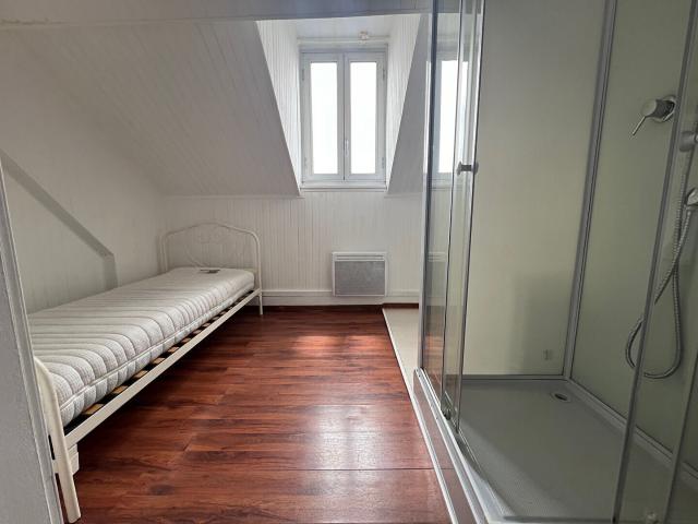 Appartement Montereau Fault Yonne 2 pièce s 18.35 m2