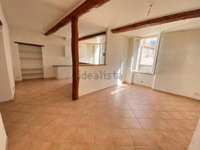 Appartement, Montferrat