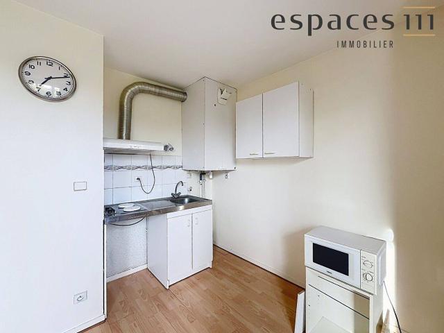 Appartement Montigny Le Bretonneux 1 pièce s 28 m2
