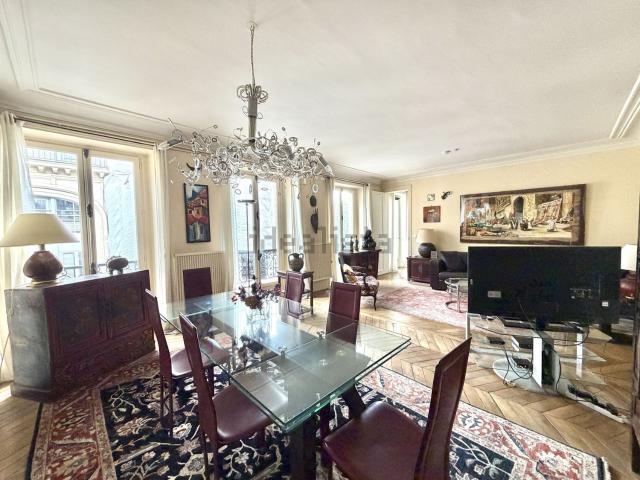Appartement, Montorgueil Saint Denis, Paris