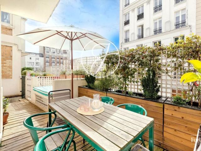 Appartement, Montmartre, Paris
