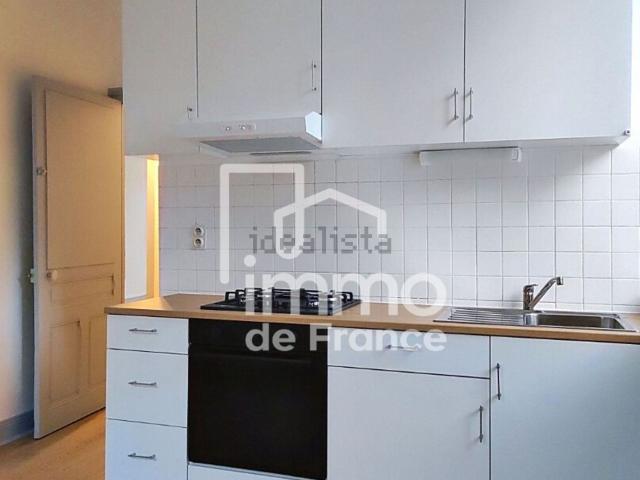 Appartement, Montréal la Cluse