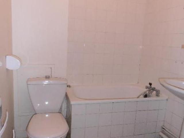 Appartement Montreal La Cluse 1 pièce s 25.0 m2