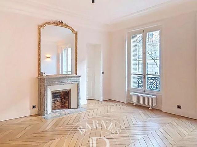 Appartement • Monnaie
