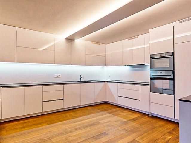 Appartement moderne de 3,5 pièces en excellent état