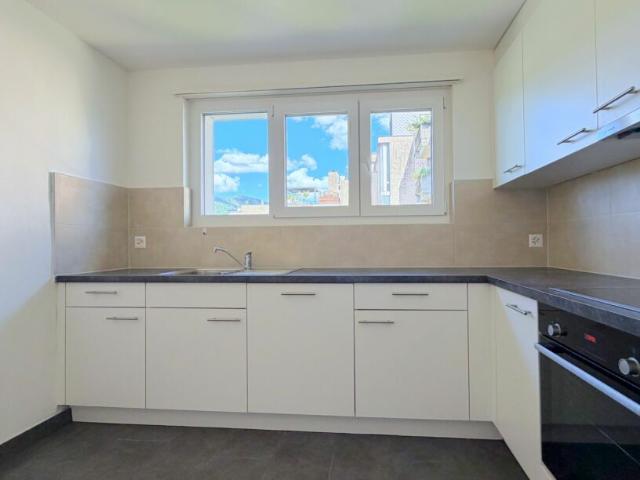 Appartement moderne de 3 pièces à Delémont disponible immédiatement