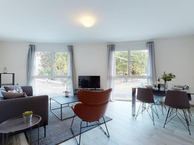 Appartement moderne entièrement meublé à Aigle