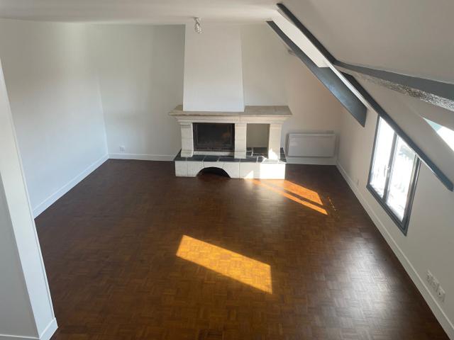 APPARTEMENT MORIGNY CHAMPIGNY 2/3 pièce s 52 m2