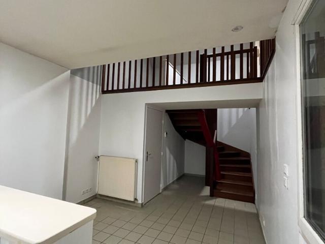APPARTEMENT MOULINS 2 pièce s 54 m2