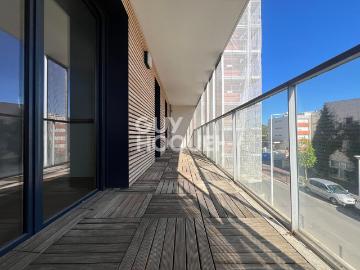 Nanterre, Île-de-France - Balcon, Cuisine équipée