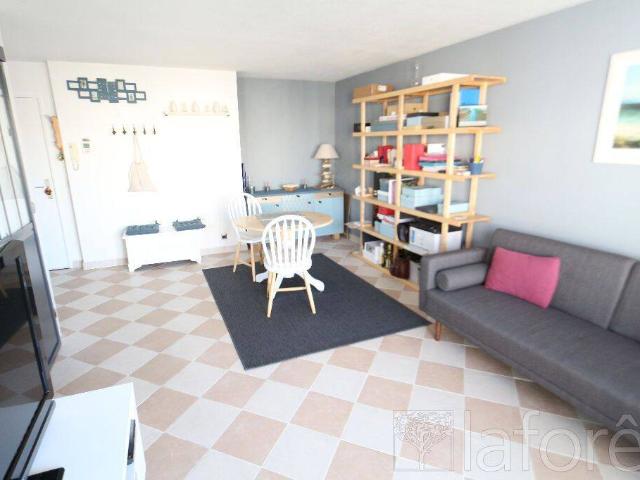 Appartement NANTERRE 2 Pièces NANTERRE VILLE