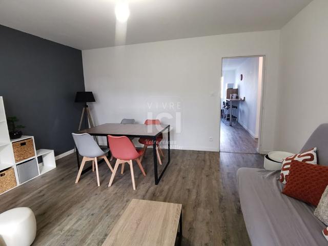 Appartement Nantes 3 piï¿½ce s 61.79 m2 meublï¿½ avec balcon et stationnement
