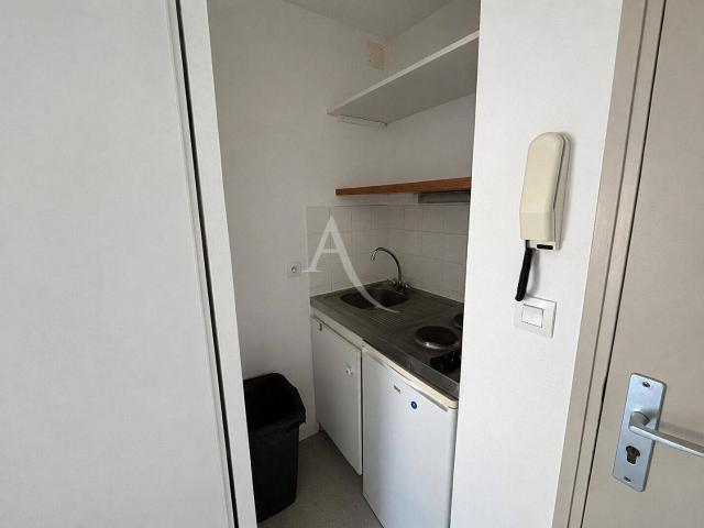 Appartement Nantes 1 pièce s 18.72 m2