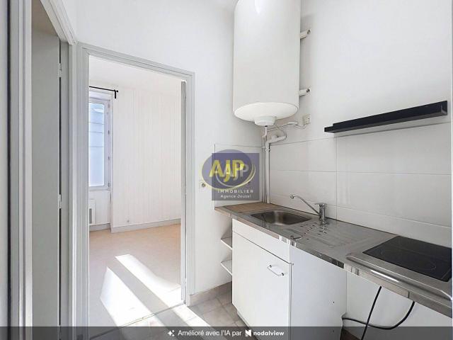 Appartement Nantes 2 pièce s 26.54 m2 proche du Jardin des P