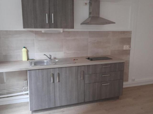 Appartement Nantua 1 pièce s 26.0 m2
