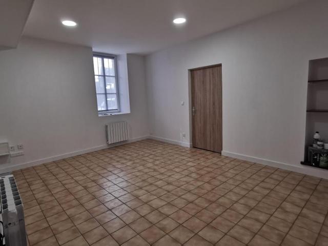 Appartement Nantua 2 pièce s 68.4 m2
