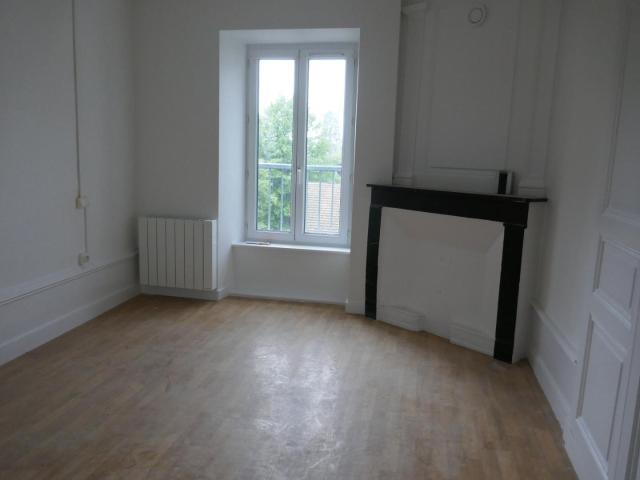 Appartement Nantua 4 pièce s 71.0 m2