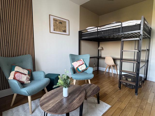 Appartement Nancy STUDIO MEUBLE PROCHE IUT CHARLEMAGNE, PROCHE FAC DE LETTRE, Nancy